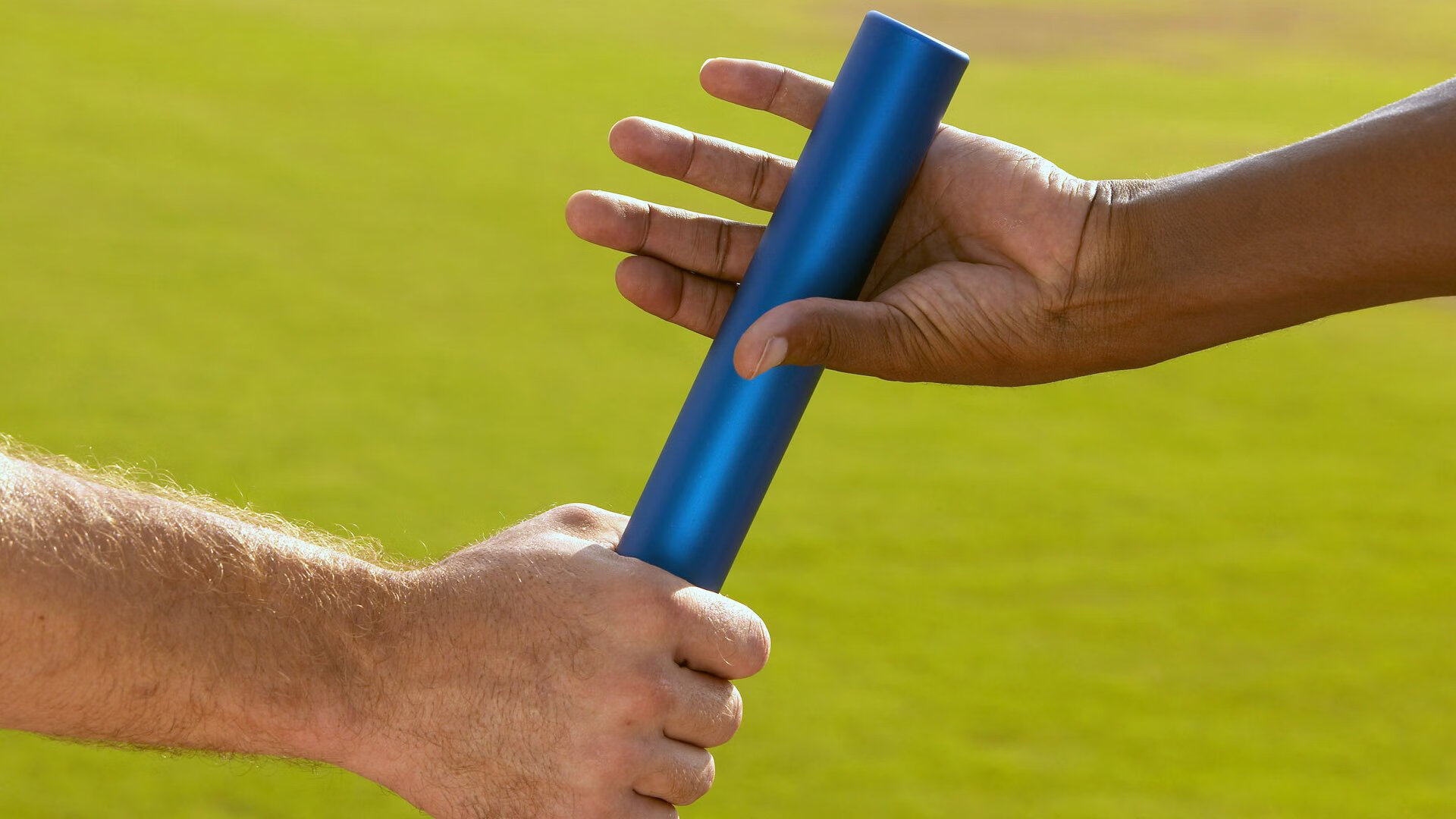 kaiyun官方入口登录-德甲积分榜：拜仁领跑多特紧Follow，争夺激烈，德甲 积分